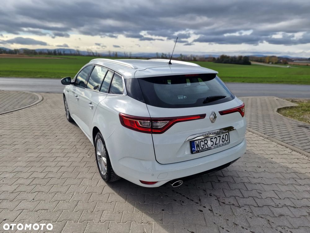 Renault Megane 1.5 dCi Bose EDC - 13