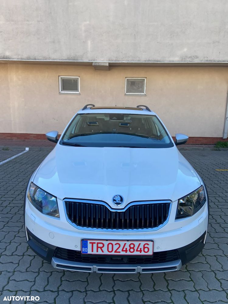 Skoda Octavia 2.0 TDI DSG 4X4 RS - 1