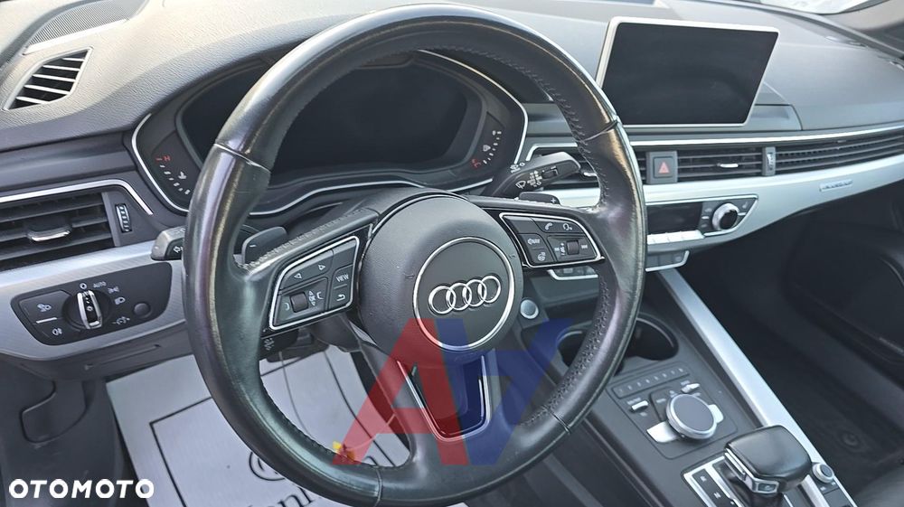 Audi A4 Limousine - 14