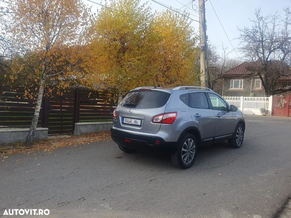 Nissan Qashqai 2.0 DCI 4 x 4 DPF tekna - 4