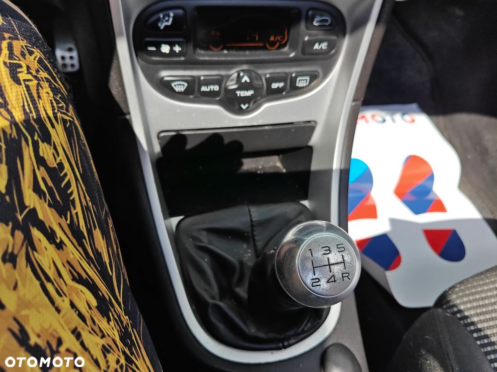 Peugeot 206 CC 110 Sport - 29