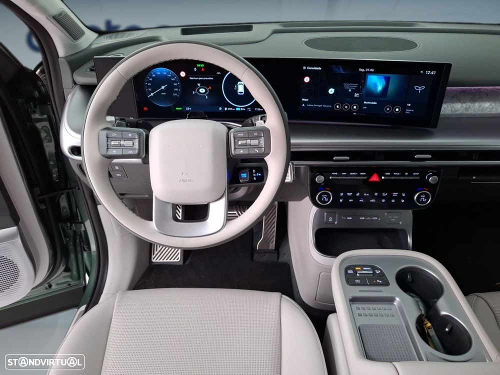 Hyundai Ioniq 9 110.3 kWh Calligraphy - 12