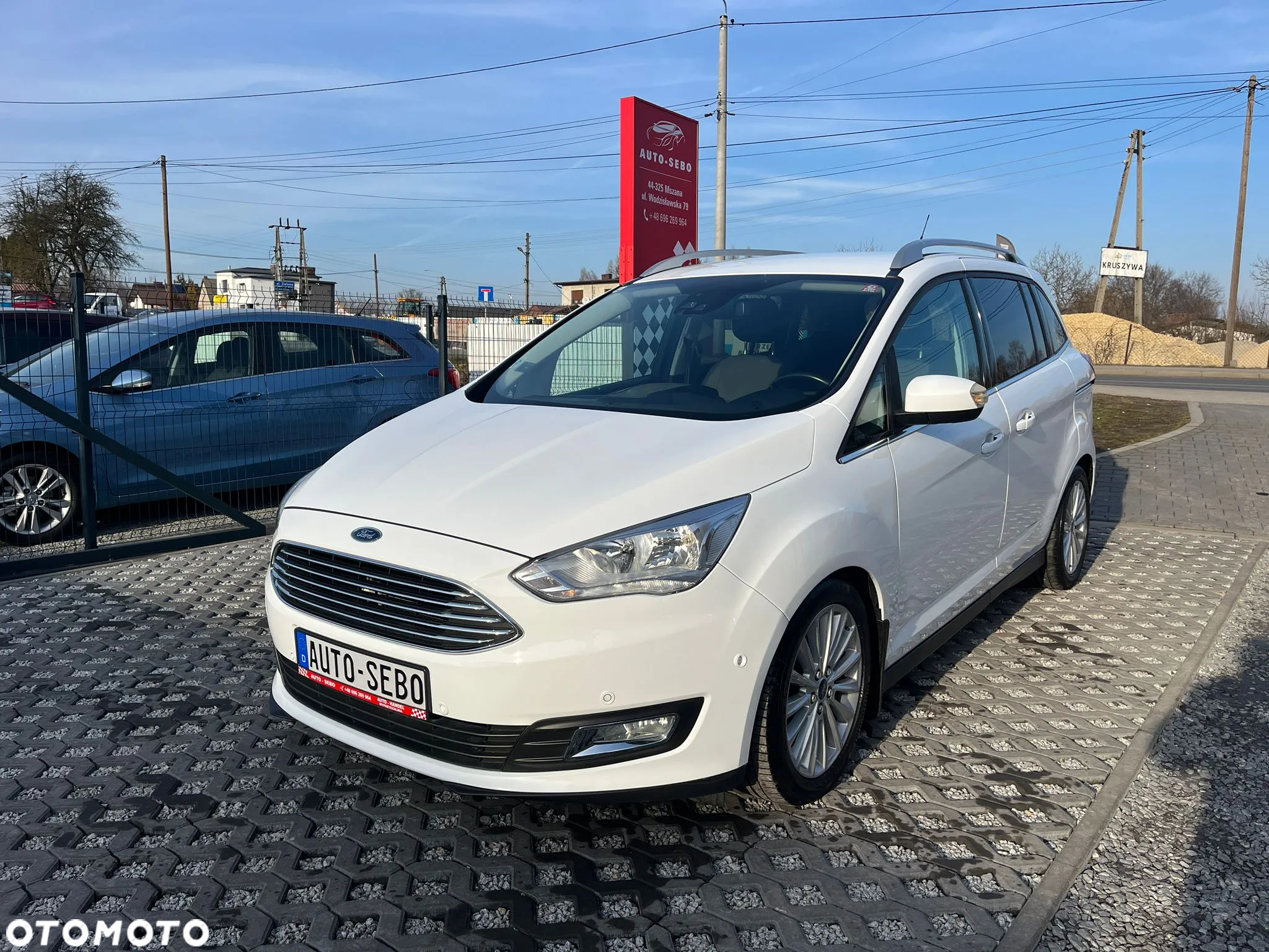 Ford Grand C-MAX 1.5 TDCi Start-Stopp-System Titanium - 3