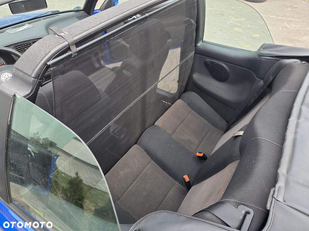 Volkswagen Golf 1.6 - 37