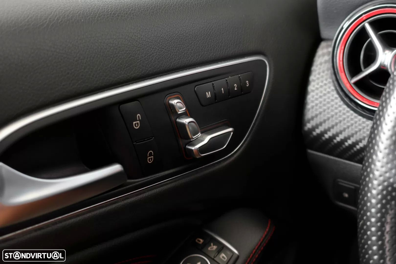 Mercedes-Benz A 45 AMG 4-Matic - 19