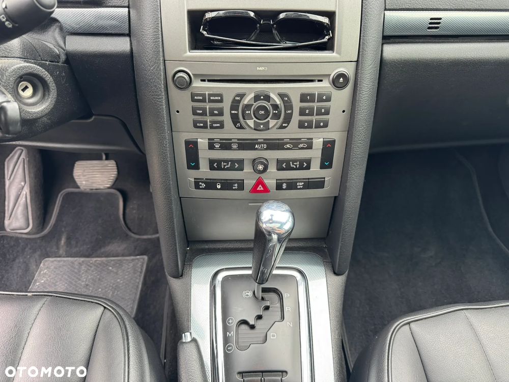 Peugeot 407 V6 210 Premium - 13