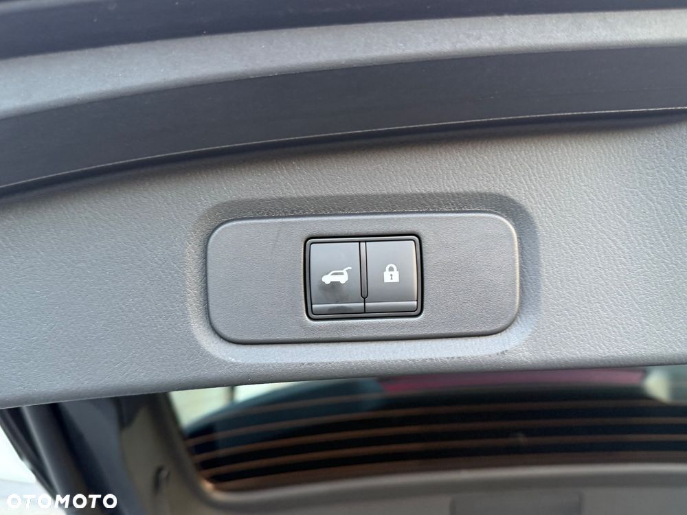 Nissan Qashqai 1.3 DIG-T MHEV Xtronic Tekna - 38