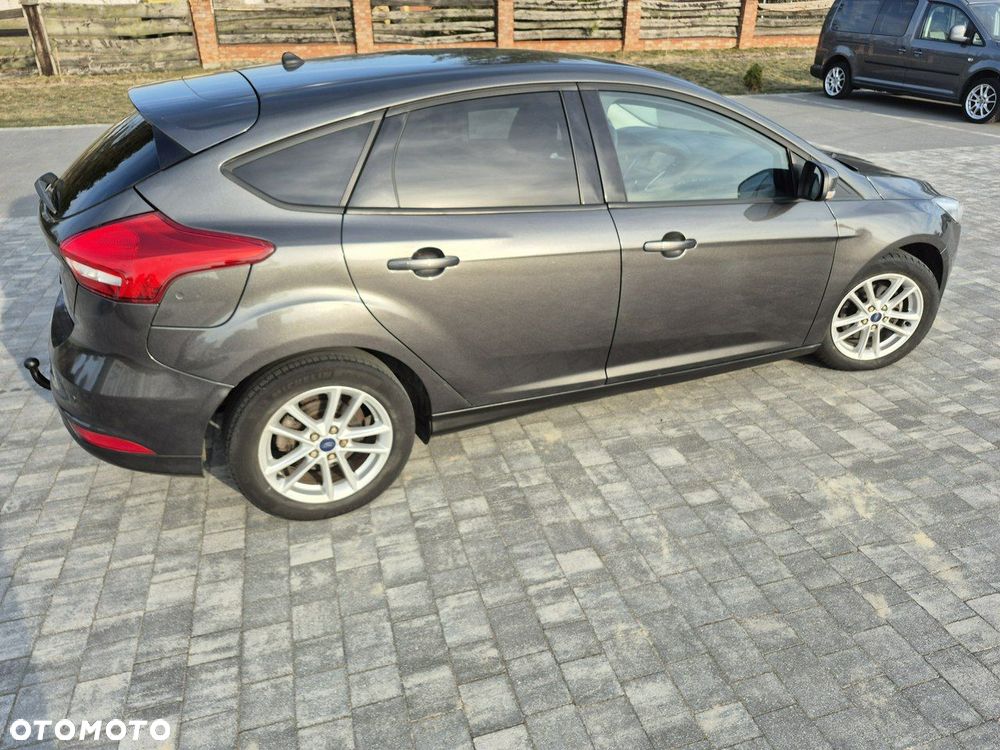Ford Focus - 5