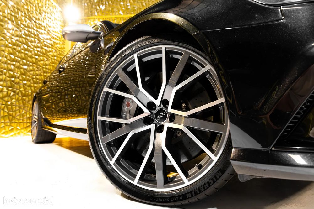 Audi RS6 Avant 4.0 TFSi Plus quattro Tiptronic - 4