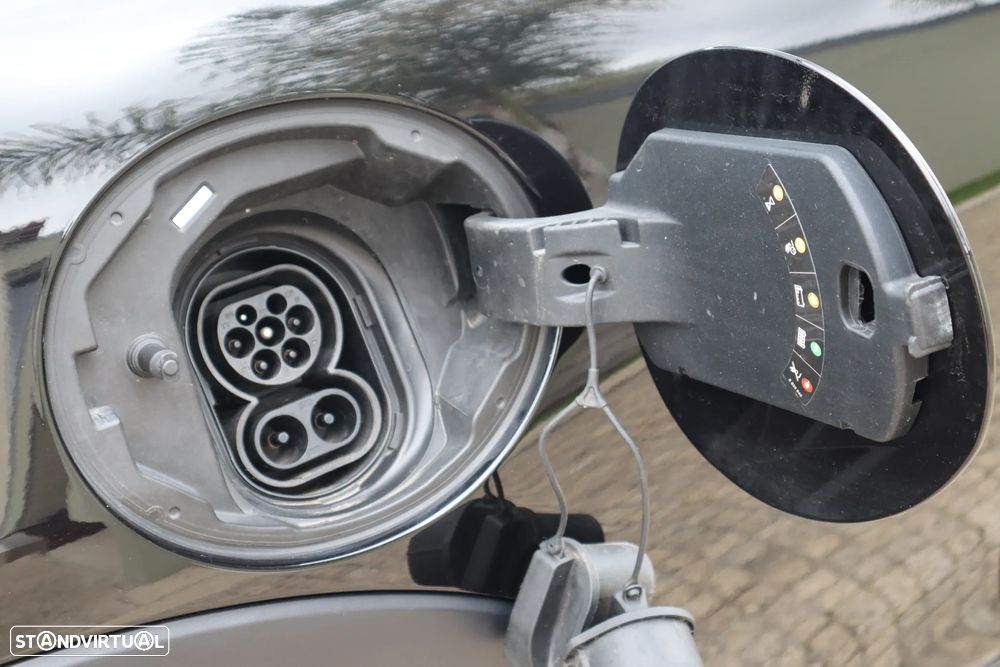 MINI 3 Portas Cooper SE - 13