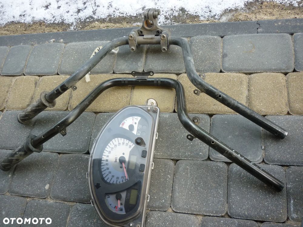 Kierownica Suzuki Burgman 400 rok 1998-2002 - 1