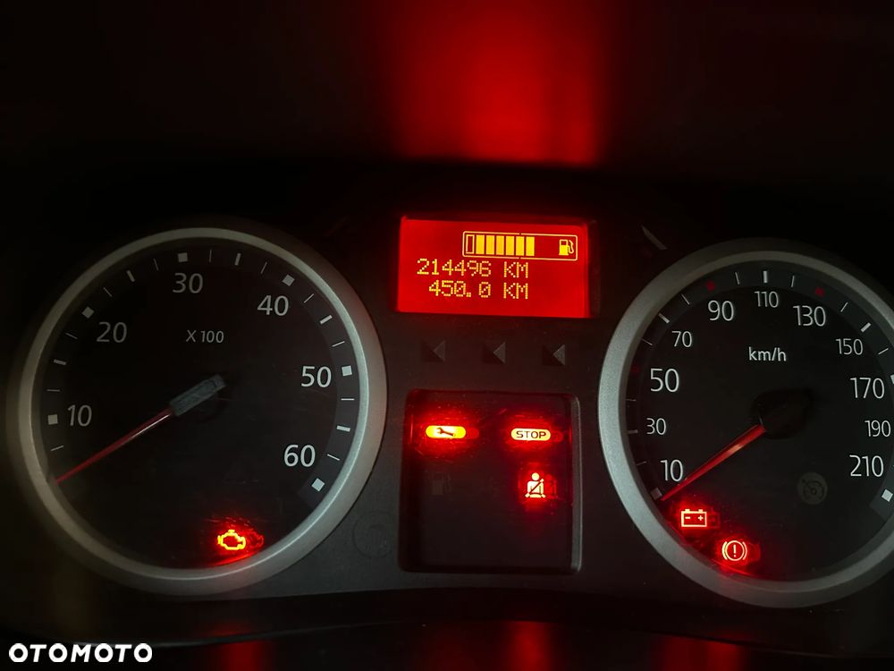 Renault Trafic Grand Passenger Black Edition - 17