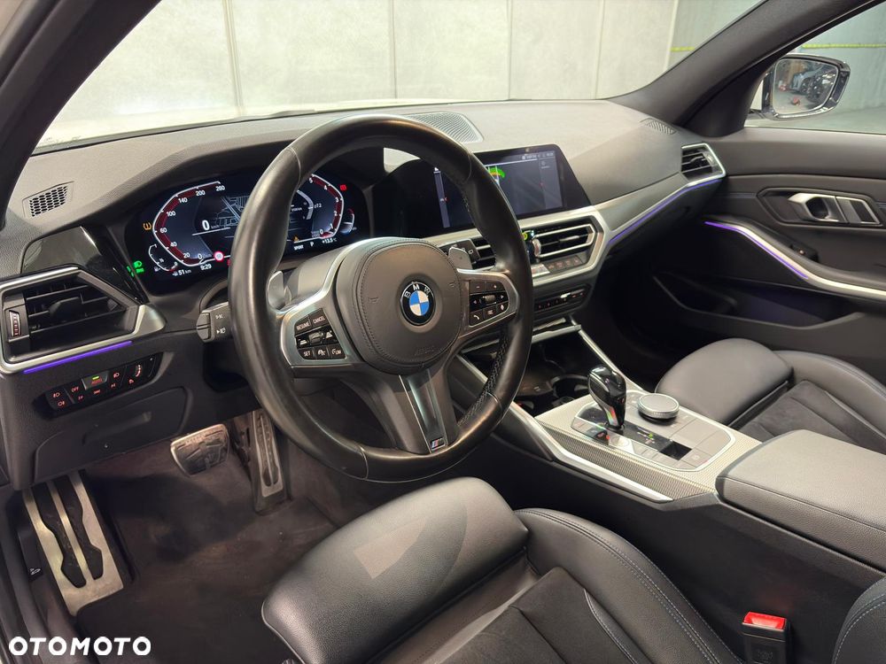 BMW Seria 3 330i xDrive M Sport sport - 20