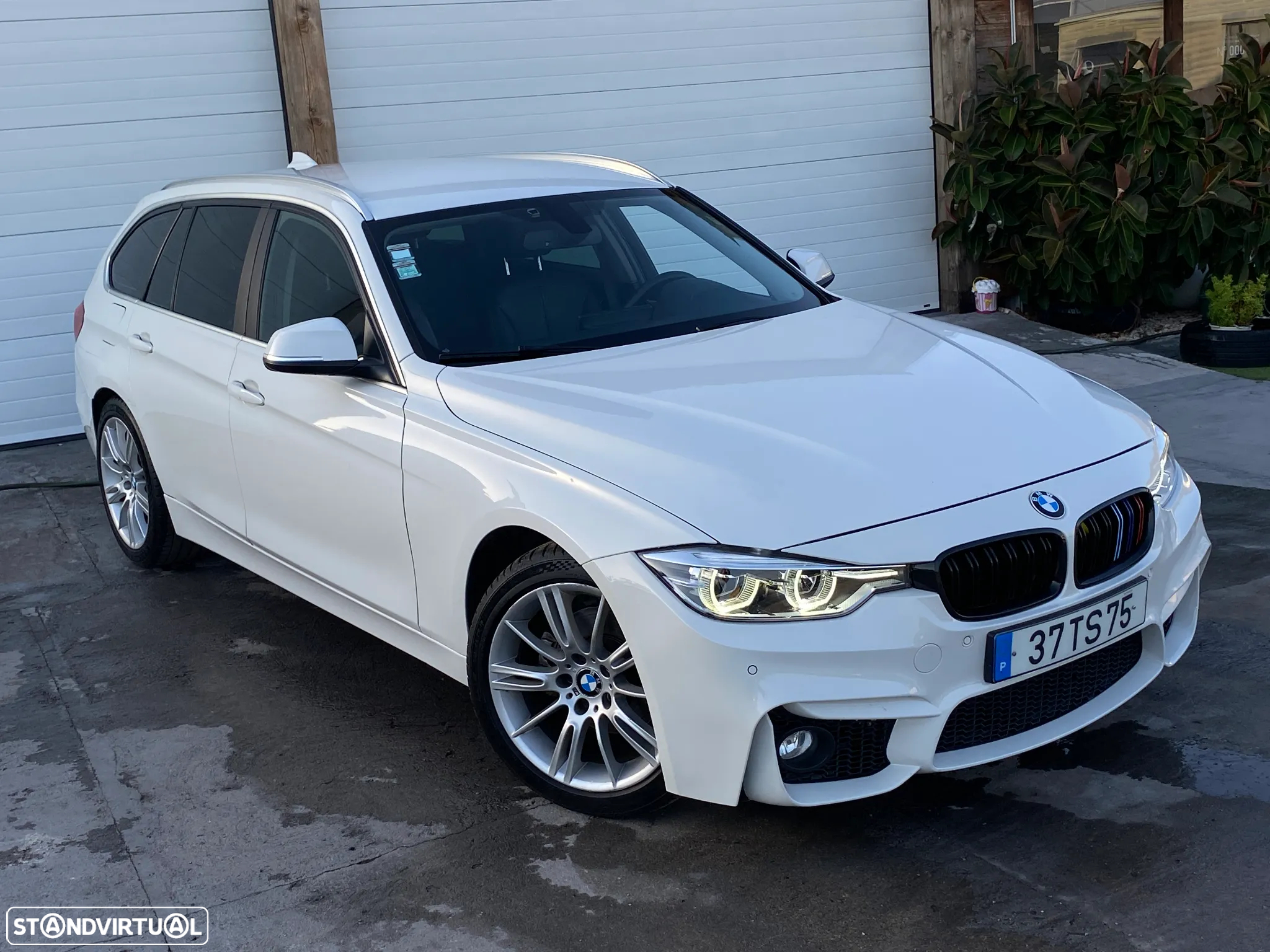 BMW 320 d Touring xDrive Pack M Auto - 2