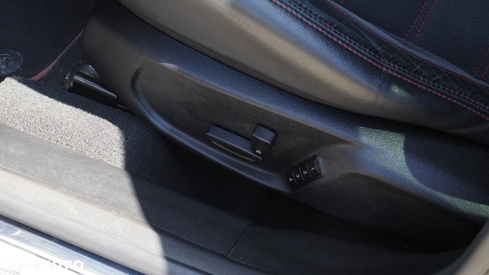 Ford Mondeo - 18