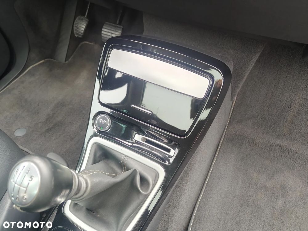 Renault Espace 2.0 dCi 150 FAP Edition 25th - 27