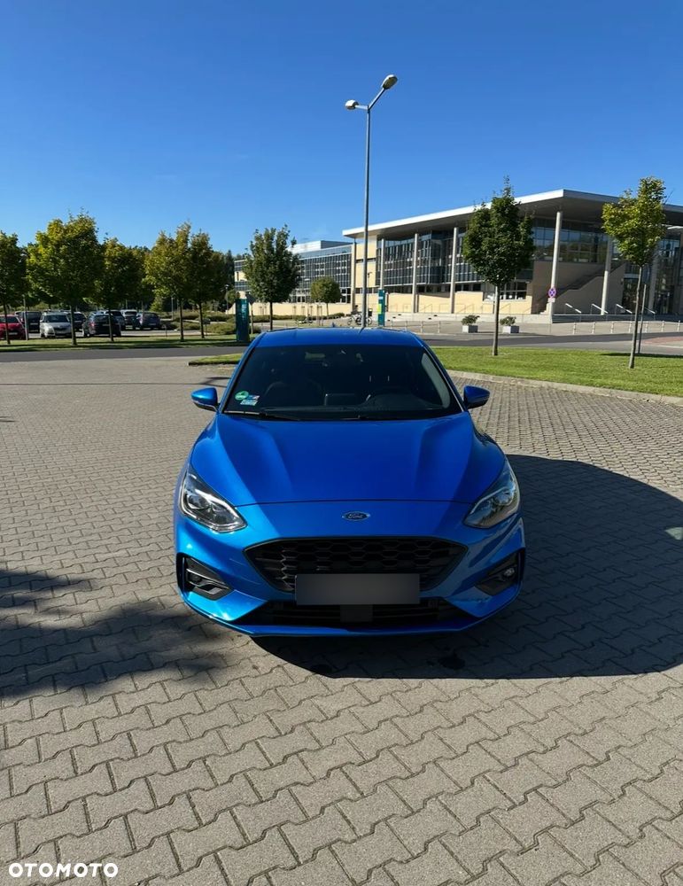 Ford Focus 1.0 EcoBoost mHEV ST-Line X - 1