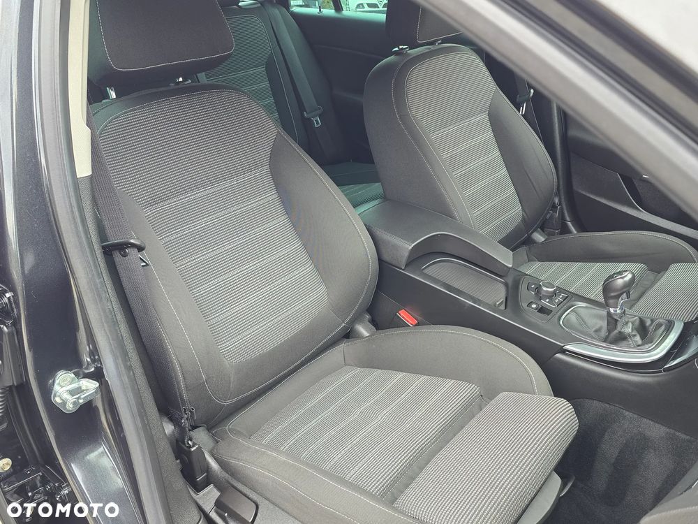 Opel Insignia 1.6 Turbo Cosmo - 26
