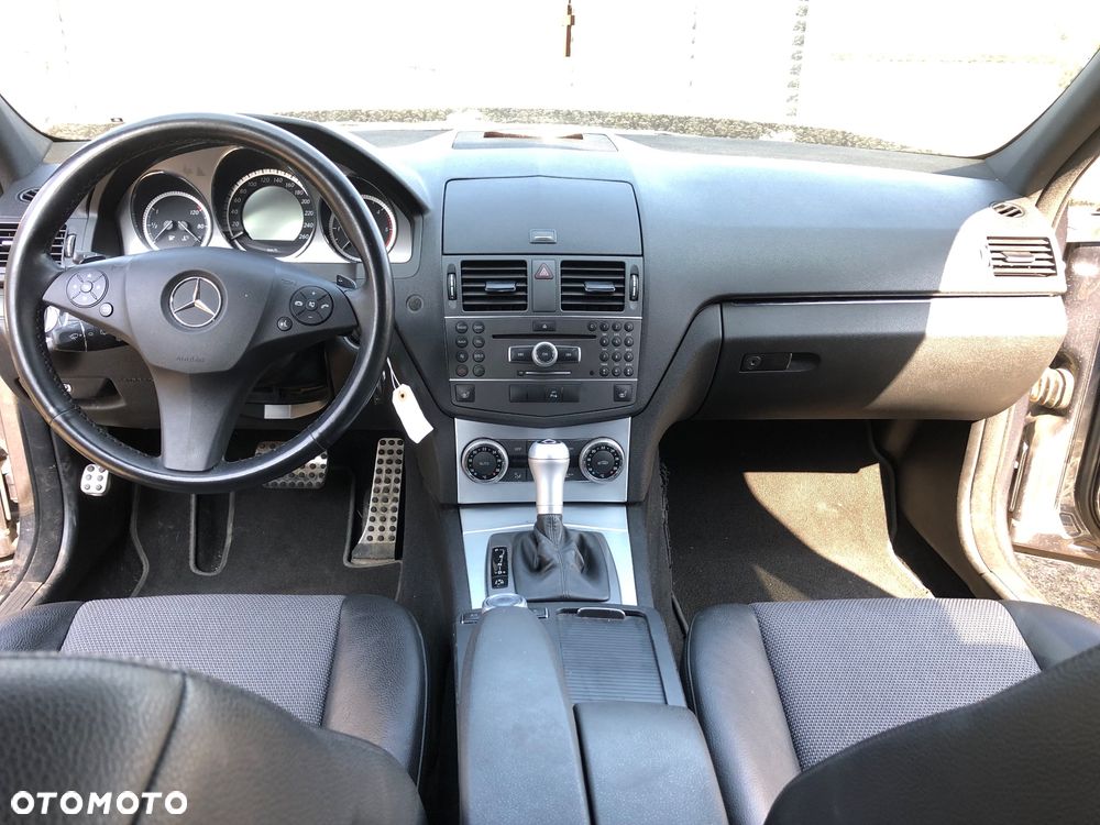 Mercedes-Benz Klasa C 250 (BlueTEC) d T 7G-TRONIC AMG Line - 5