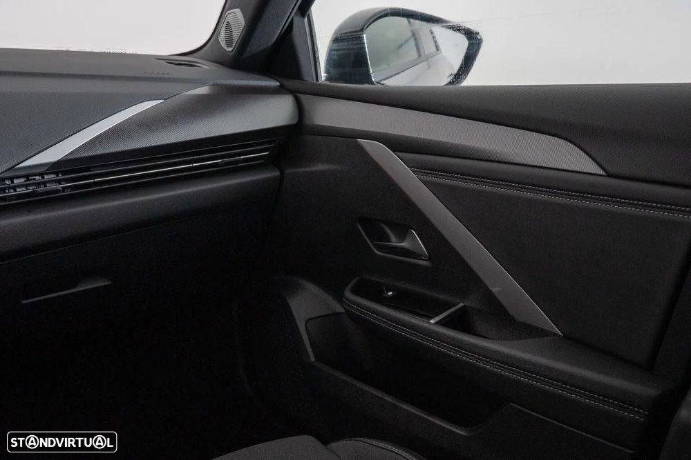 Opel Astra 1.5 D GS Aut. - 33