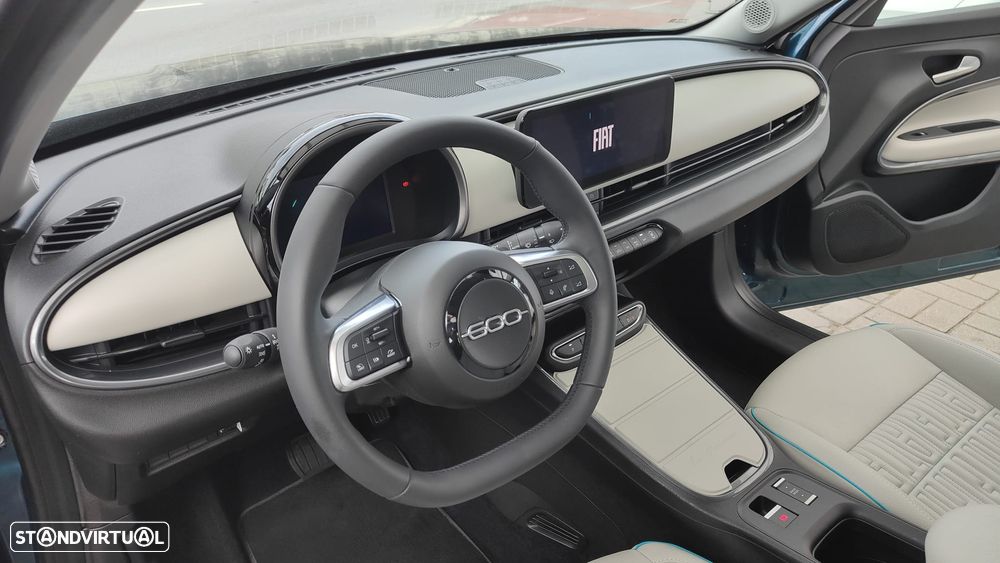 Fiat 600e La Prima - 19