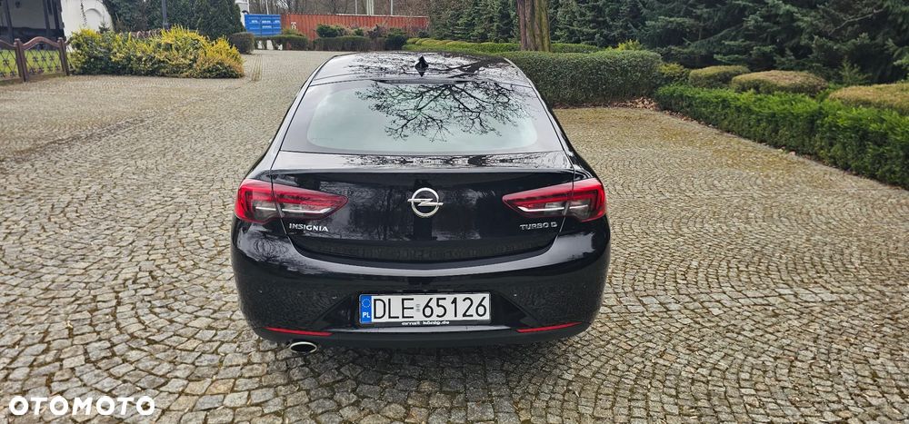 Opel Insignia - 4