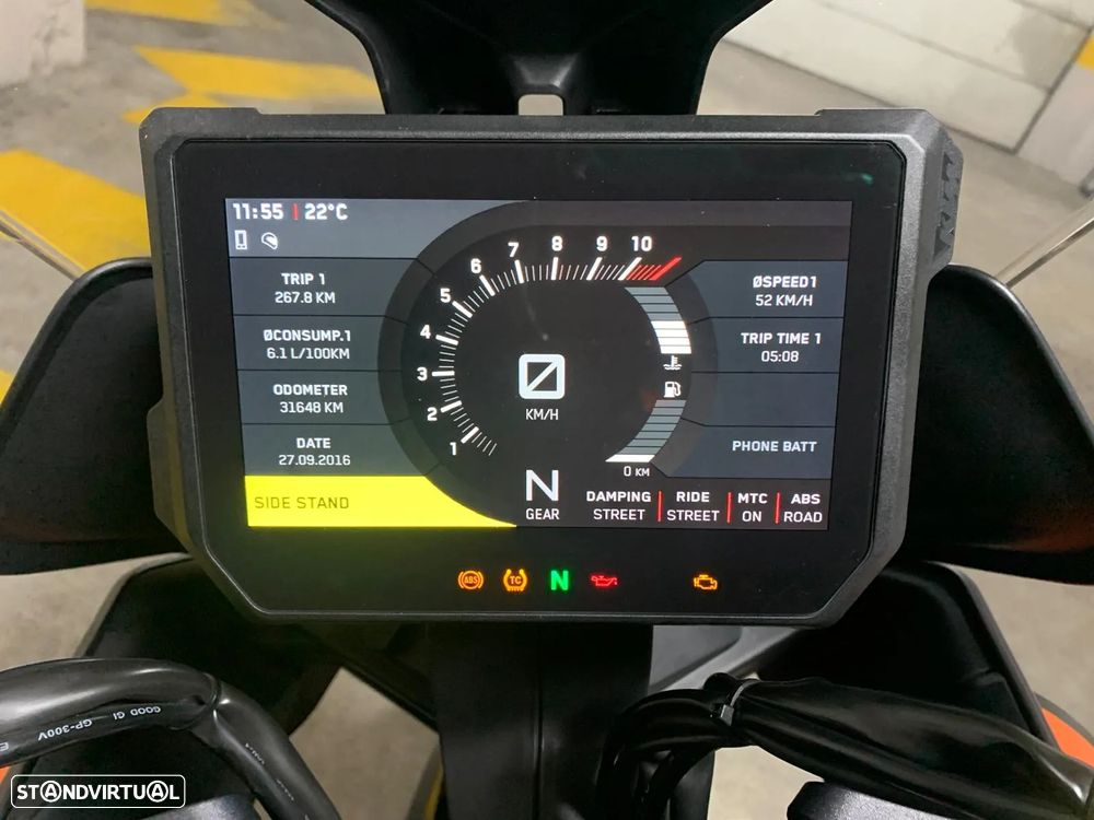 KTM Superduke 1290 SuperDuke GT - 11