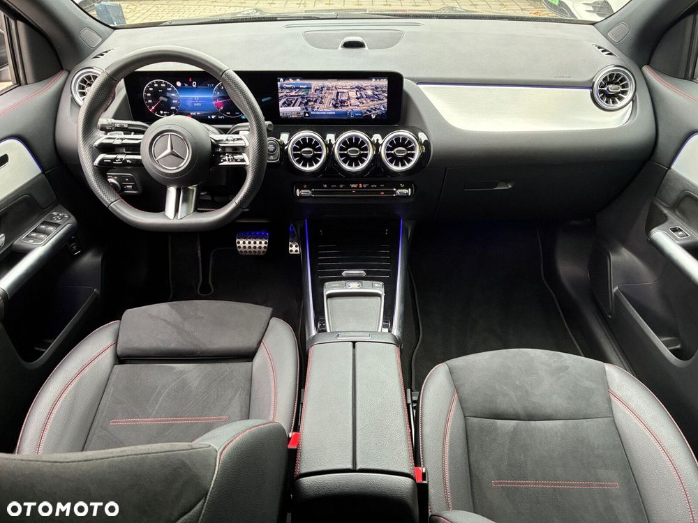 Mercedes-Benz GLA 200 mHEV AMG Line 7G-DCT - 17