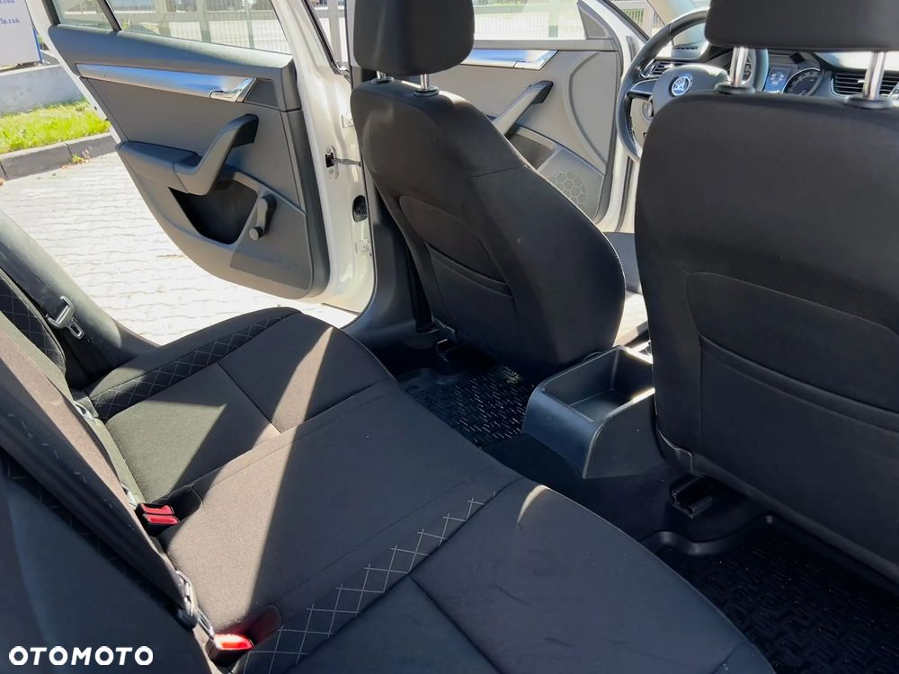 Skoda Octavia 1.4 TSI Active - 17