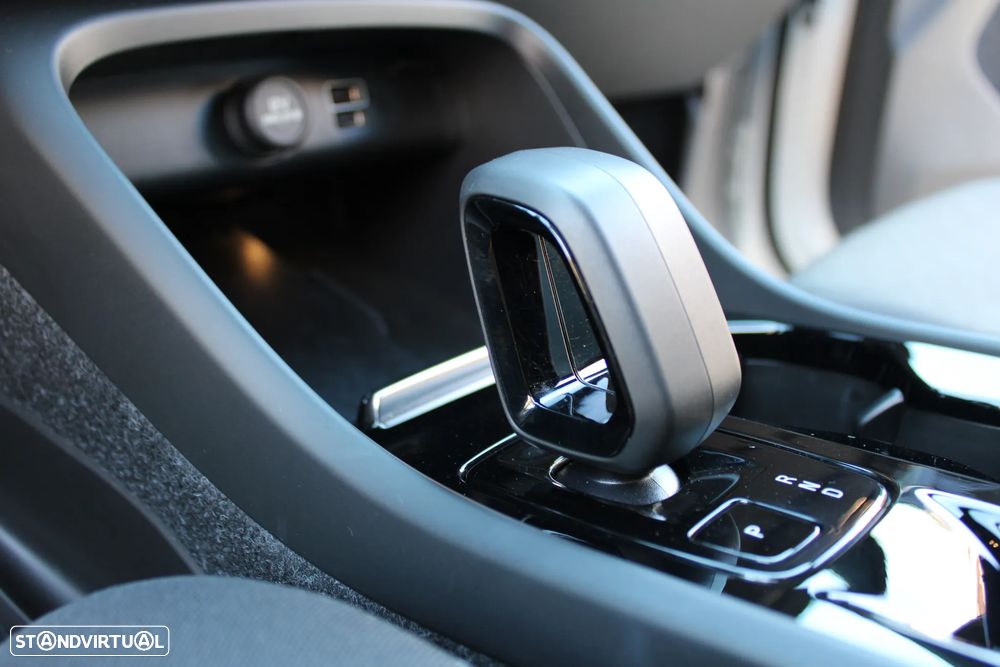 Volvo XC 40 1.5 T2 Plus Dark Auto - 34