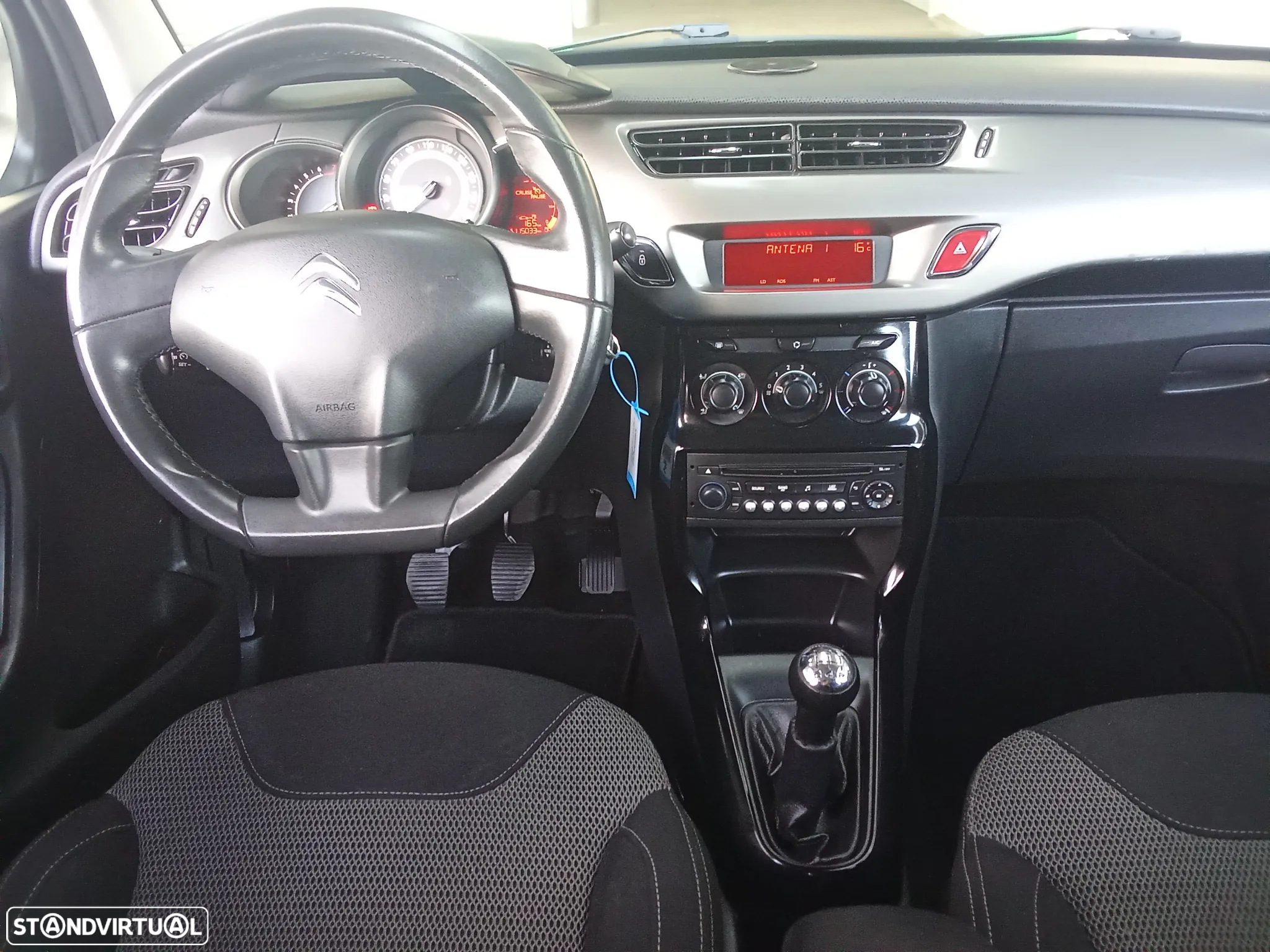 Citroën C3 1.0 PureTech Attraction - 5