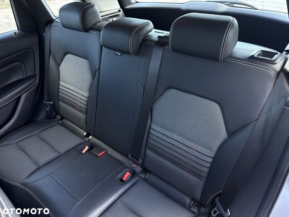 Mercedes-Benz Klasa B - 24