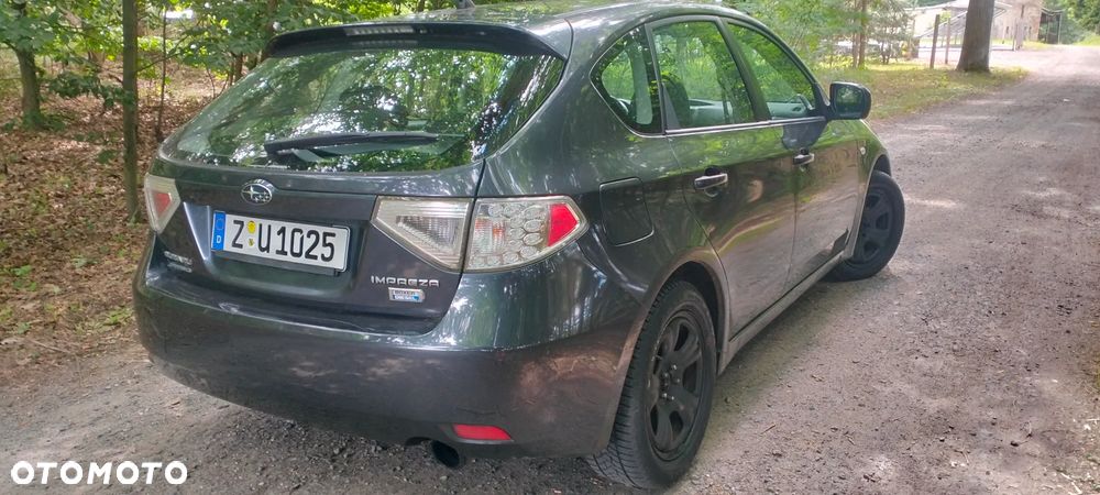 Subaru Impreza 2.0D Active - 16