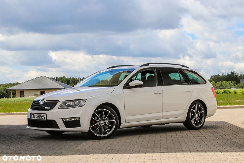 Skoda Octavia 2.0 TDI (Green tec) RS - 4