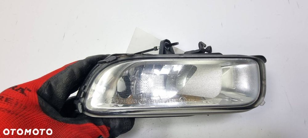HALOGEN LEWY AUDI S8 D3 4E0941699B - 3