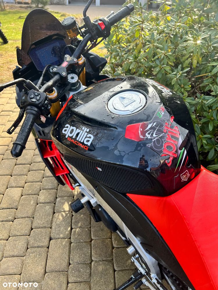 Aprilia Tuono - 8