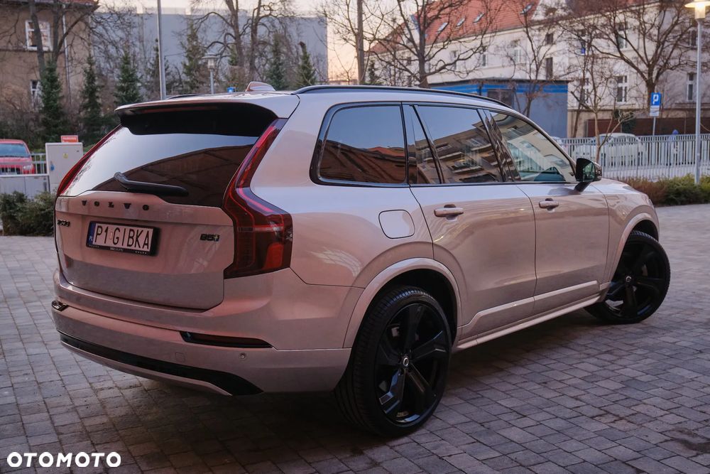 Volvo XC 90 B5 D AWD Ultimate Dark - 4