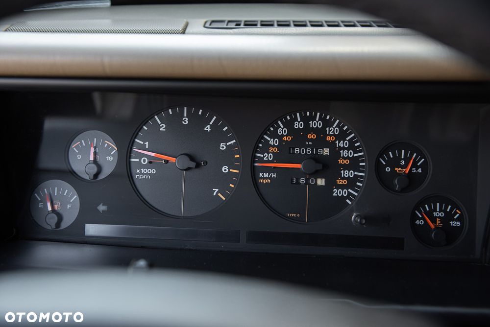 Jeep Grand Cherokee - 20