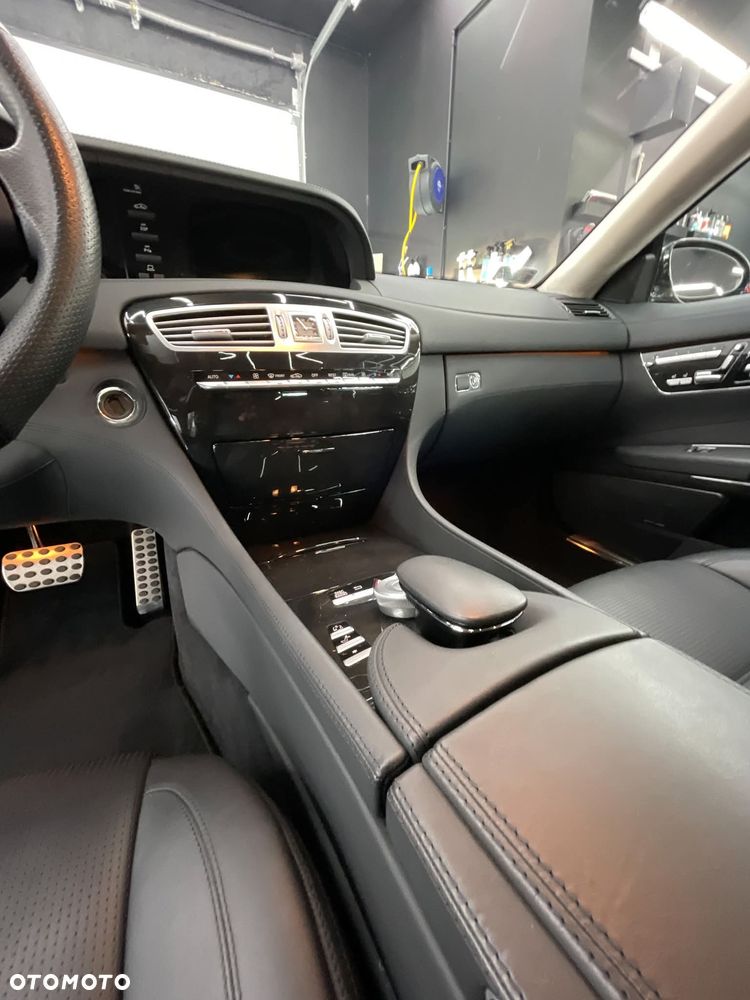 Mercedes-Benz CL 63 AMG 7G-TRONIC - 14