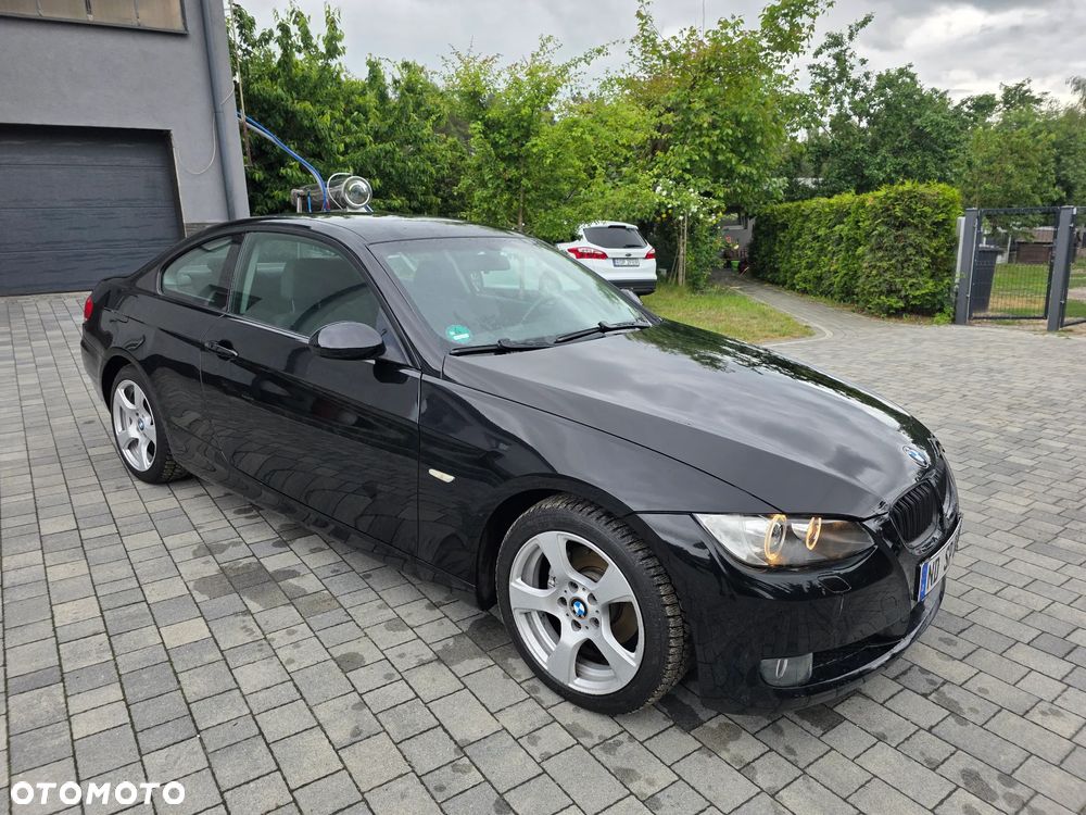 BMW Seria 3 320i Edition Exclusive - 7