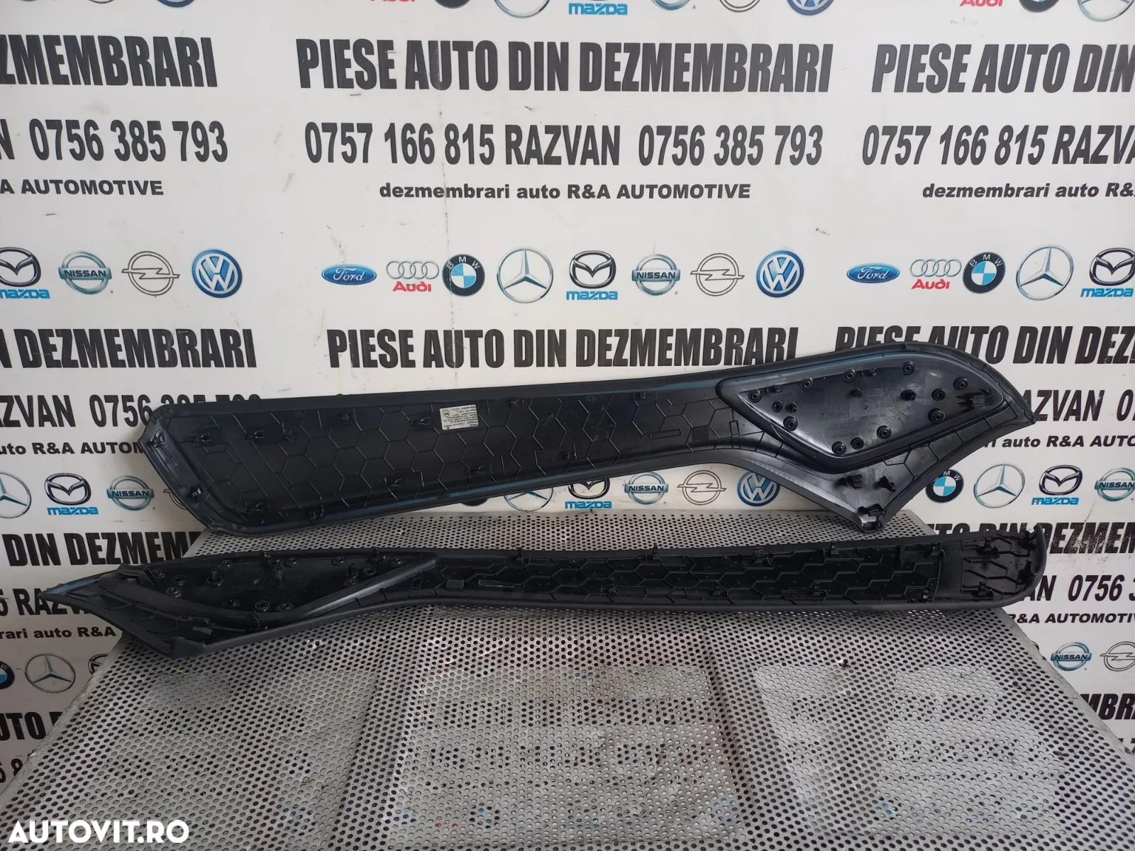 Ornament Lateral Cotiera Consola Centrala Audi A8 4H D4 An 2010-2011-2012-2013-2014-2015-2016-2017 - 6