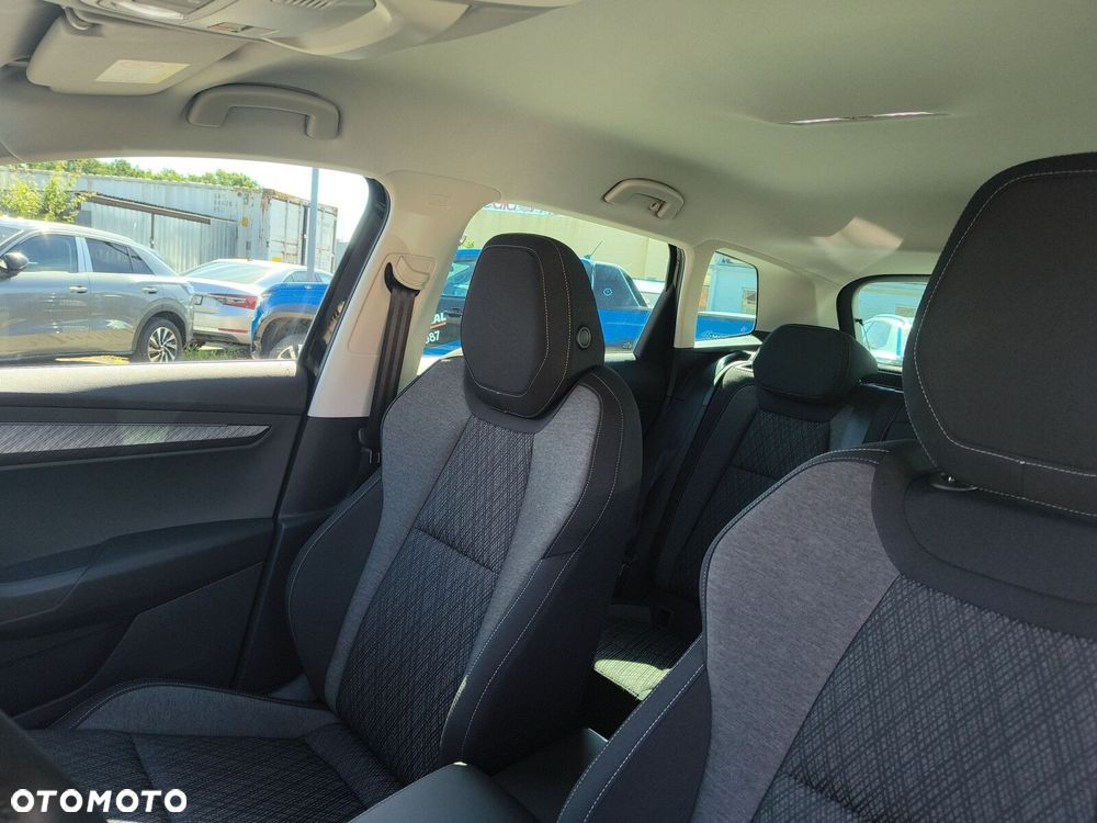 Skoda Karoq 1.5 TSI ACT Edition 130 DSG - 41