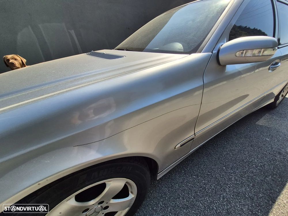 Mercedes-Benz E 220 CDi Avantgarde Aut. - 24
