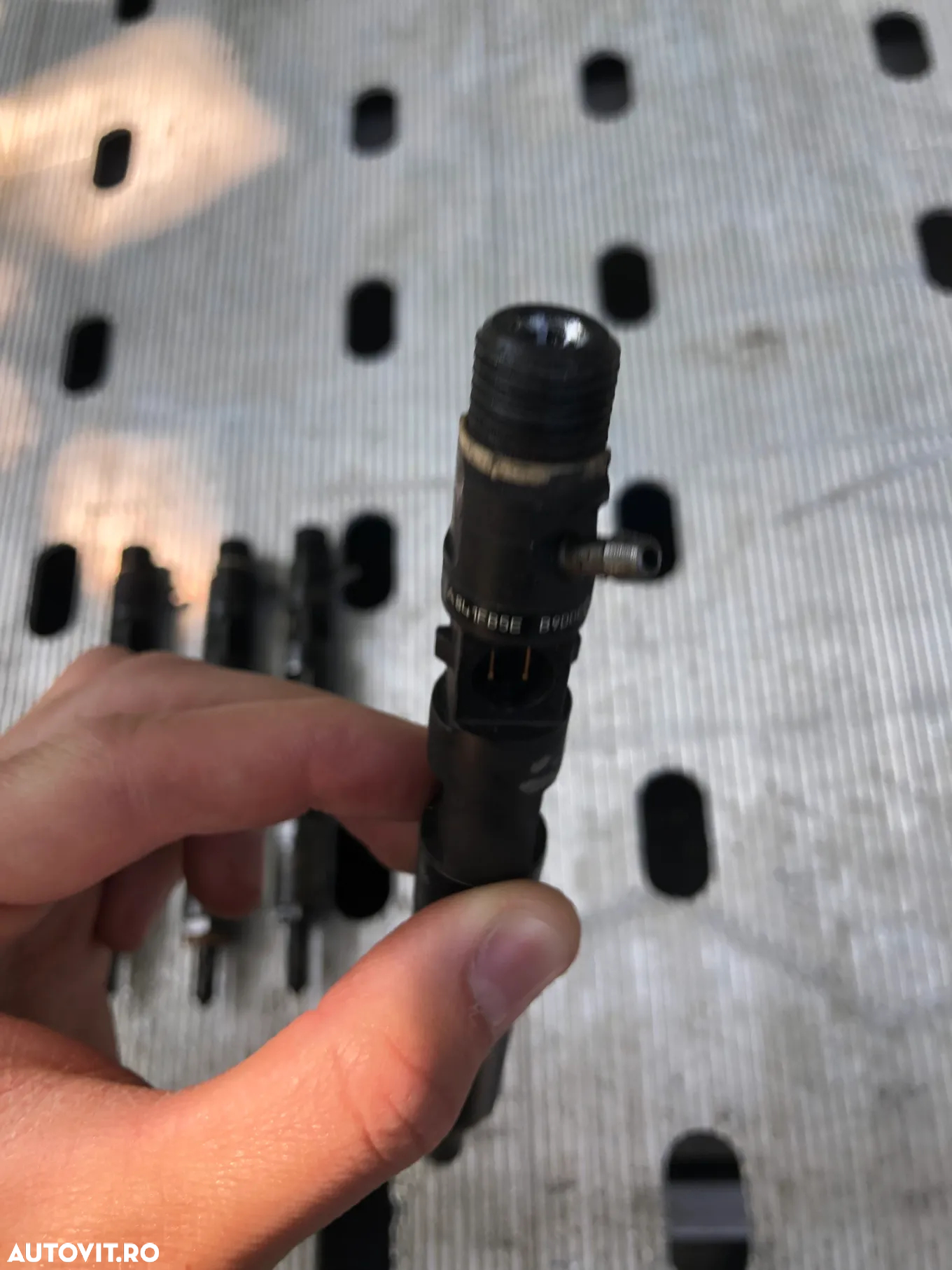 Injector/injectoare Dacia Logan 1,5 DCI EURO 3 set - 14