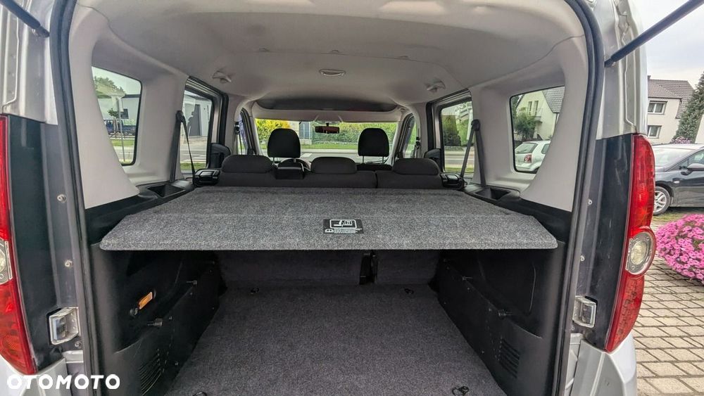 Fiat Doblo 2.0 16V Multijet Lounge - 13