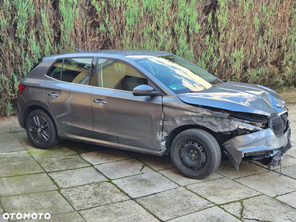 Skoda Fabia 1.0 TSI Style Color - 4