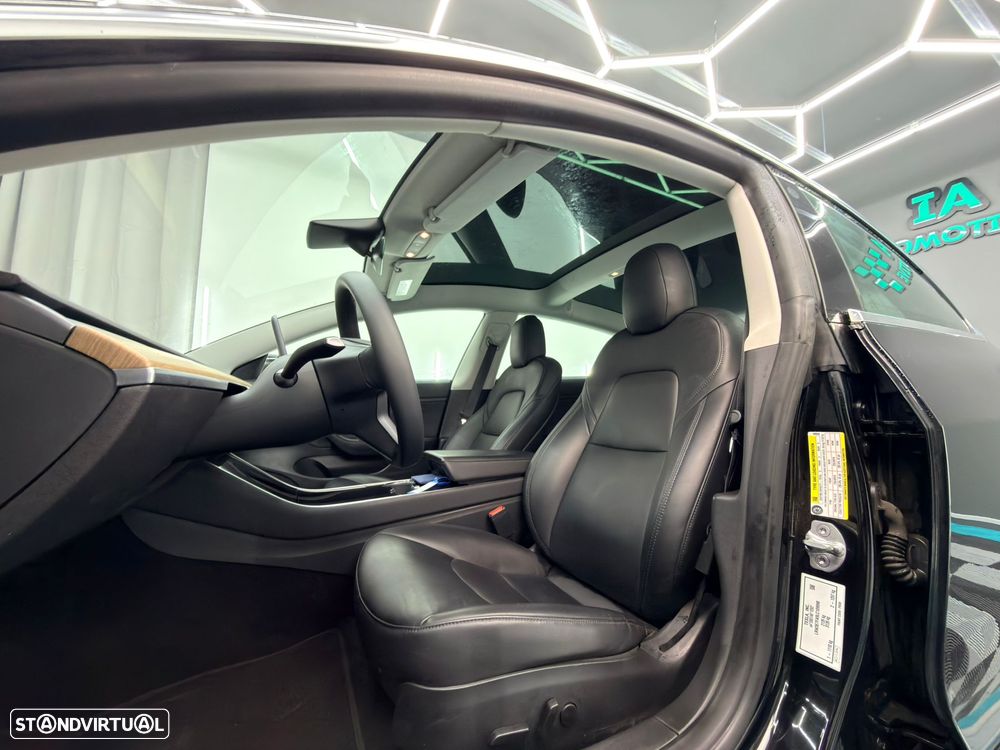 Tesla Model 3 Standard RWD Plus - 20