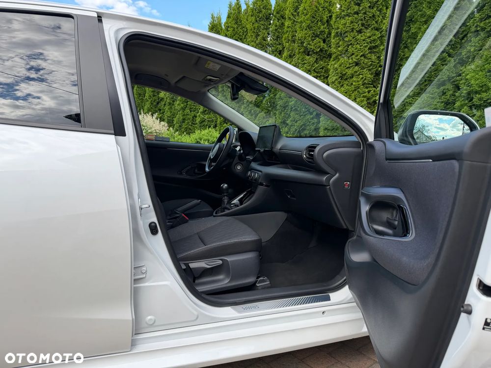 Toyota Yaris 1.5 Style - 6