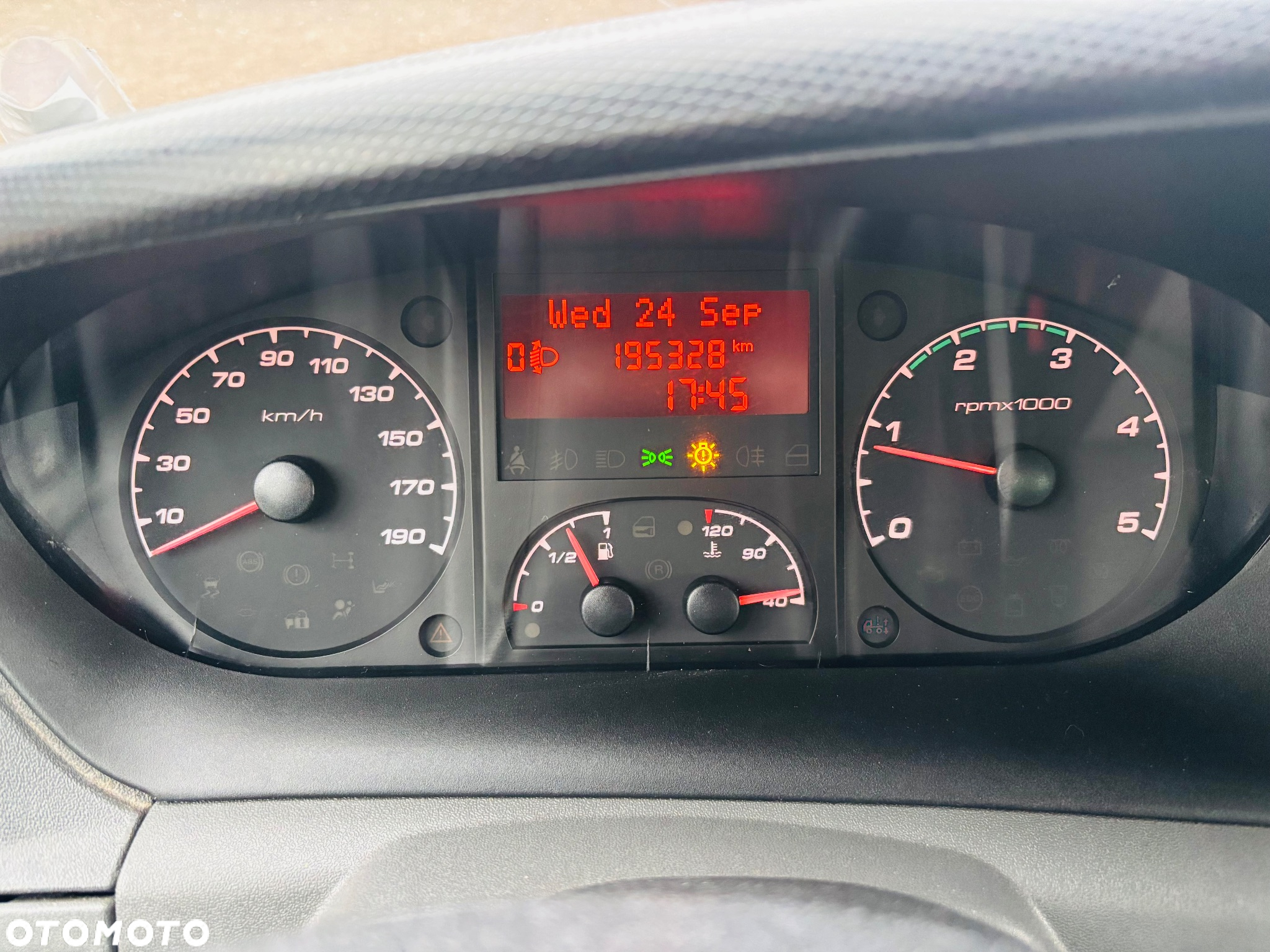 Iveco DAILY wywrotka 50C17 65C17 70C17 KAT.B HDS WINDA KIPER - 17