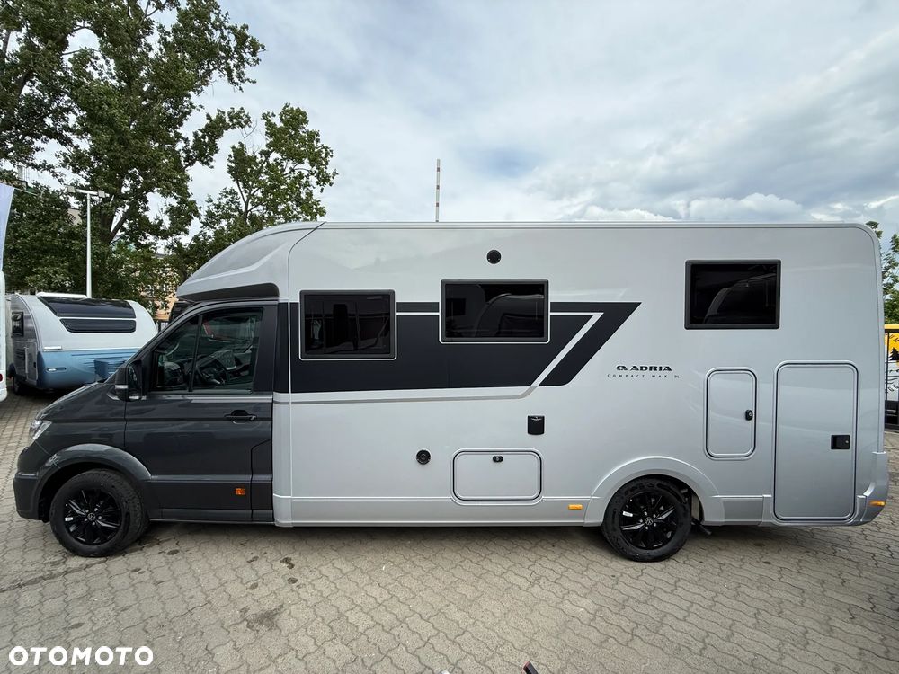 Adria Compact Max DL - 4